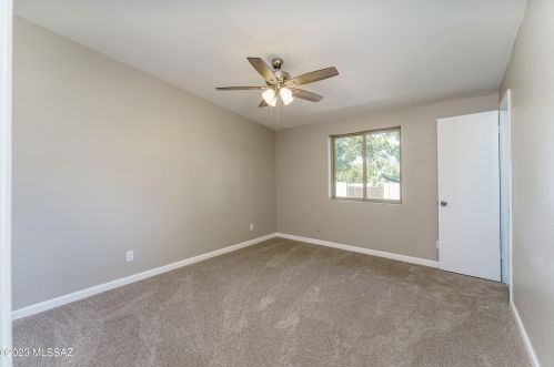 8801 Shiloh Pl, Tucson AZ  85710-2912 exterior