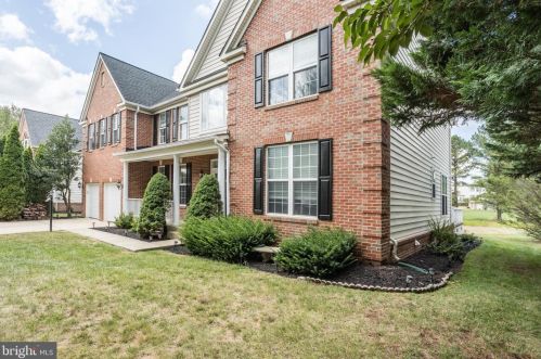 5800 Serengeti Ct, Haymarket VA  20169-3200 exterior