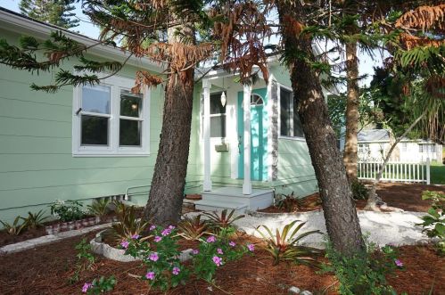 1750 34th Ave, Saint Petersburg, FL 33713-2865