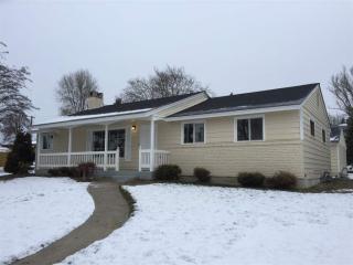 2420 Rosewood Ave, Spokane WA  99208-4451 exterior