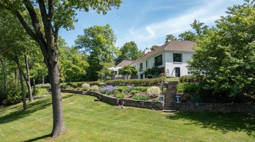 20 Hidden Brook Dr, Brookfield Center, CT 06804-1306