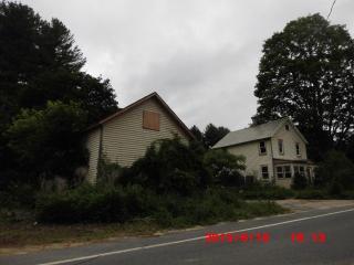 65 Wall St, Palmer, NY 12822-1802