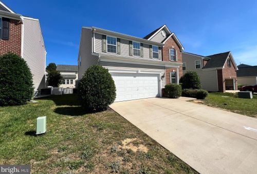 5811 Falls Grove Dr, Fredericksburg, VA 22407-9215