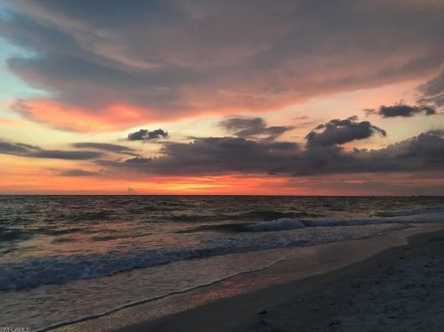 1300 Sweetwater Cv, Naples FL  34110-4122 exterior