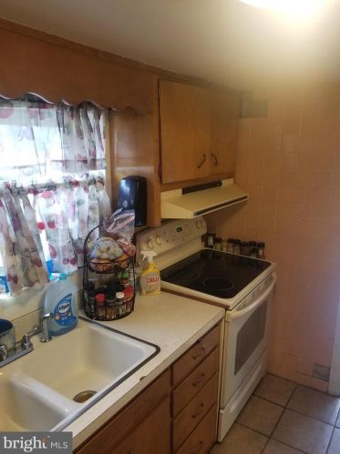 336 New Brooklyn Rd, Berlin Boro NJ  08009-9508 exterior