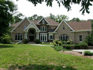 16900 Rivers Edge Trl, Smithfield, VA 23430-2978