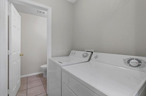 1912 May St, Fort Worth TX  76110-1569 exterior