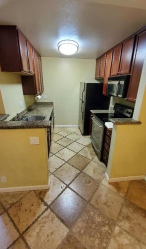 1048 Yarwood Ct, San Jose, CA 95128-4727