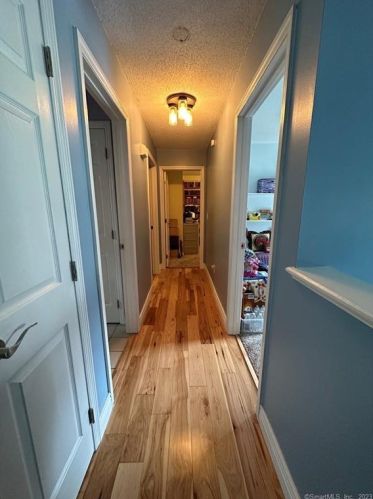 12 Tamarack Cir, Killingly CT  06241-1238 exterior