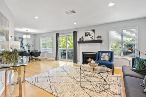 198 Michael Dr, Campbell, CA 95008-3214