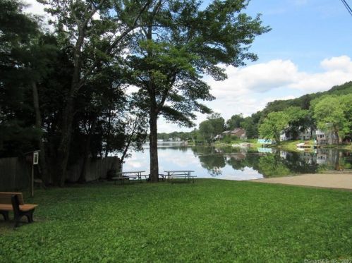 38 Lake Plymouth Blvd, Plymouth, CT 06782-2518