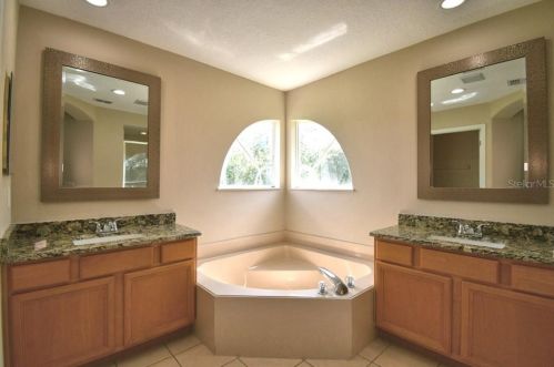 12969 Entrada Dr, Orlando FL 32837-4700 exterior