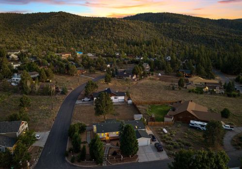 47125 Monte Vista Dr, Big Bear City CA  92314-9102 exterior