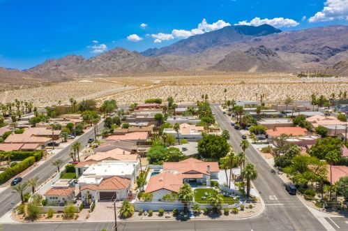 54780 Avenida Obregon, La Quinta CA  92253-3712 exterior