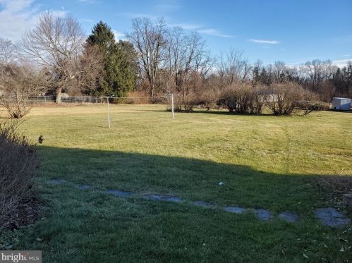 30 Camp Ground Rd, Siddonsburg, PA 17019-1501