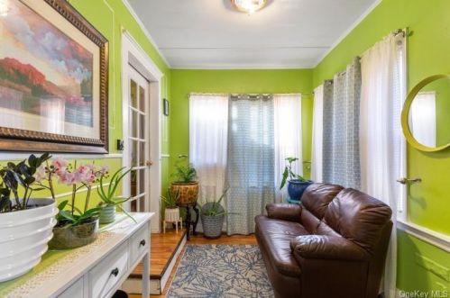 4518 Wilder Ave, Bronx, NY 10466-1014