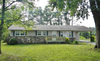 186 Lee Cir, Crossville, TN 38555-5768