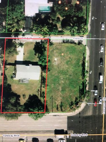 4038 Floral Dr, Boynton Beach, FL 33436-2002