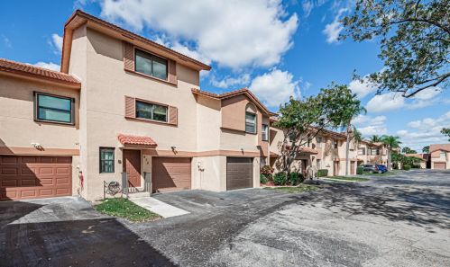 972 113th Ter, Hollywood, FL 33025-4368