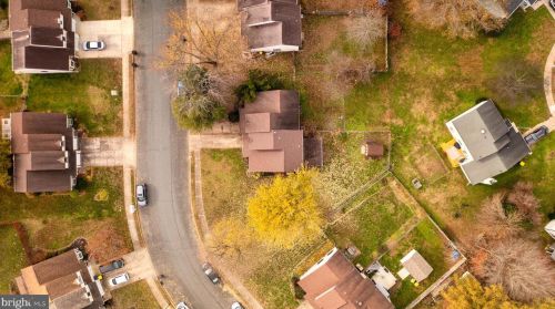 215 Grn Blade Dr, Dover DE  19904-2643 exterior