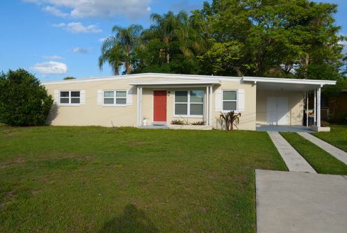 101 Alder Dr, Orlando, FL 32807-4906