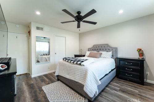 6155 Goshen St, Simi Valley CA 93063-3723 exterior