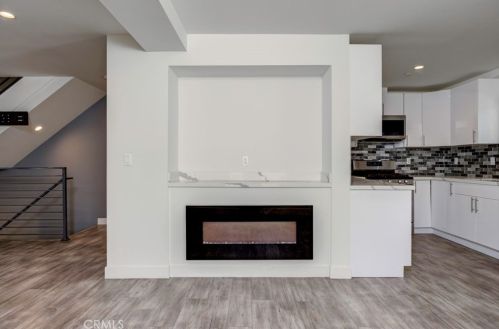 6160 Pacific Coast Hwy, Redondo Beach CA  90277-5907 exterior