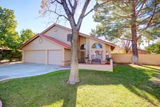 5665 Fairfield St, Mesa, AZ 85205-5521