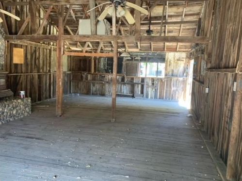 443 Hills Ferry Rd, Newman CA  95360-9701 exterior