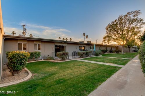 4360 36th St, Phoenix, AZ 85018-4071