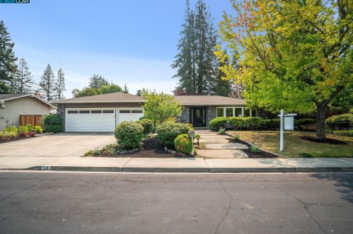 723 Park Hill Rd, Danville, CA 94526-3617