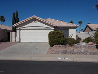 15616 Hilton Ave, Goodyear, AZ 85338-9795