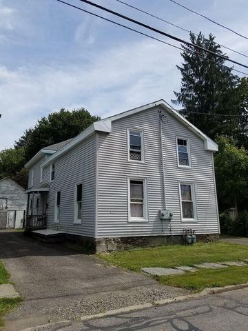 38 Guernsey St, Springvale, NY 13815-1327