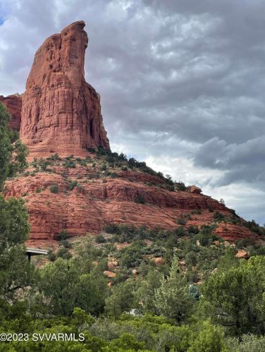 375 Shadow Rock Dr, Sedona AZ 86336-3451 exterior