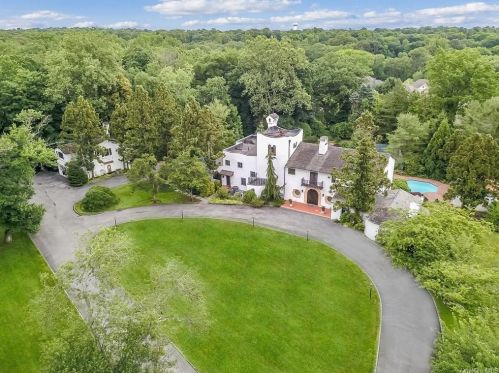 33 Grand Pk Ave, Scarsdale, NY 10583-7611