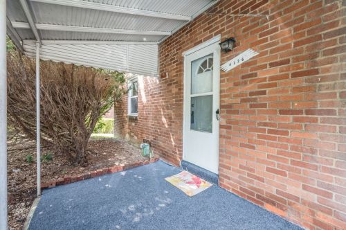 4126 Lebanon Church Rd, Pittsburgh, PA 15122-2717