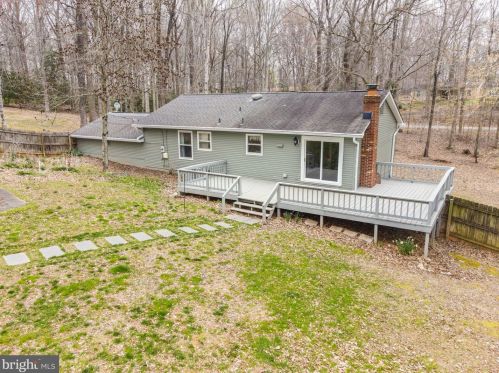 14868 Prestige Dr, Woodbridge VA  22193-3310 exterior