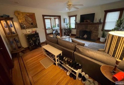 72 Clark St, Dumont NJ  07628-3206 exterior
