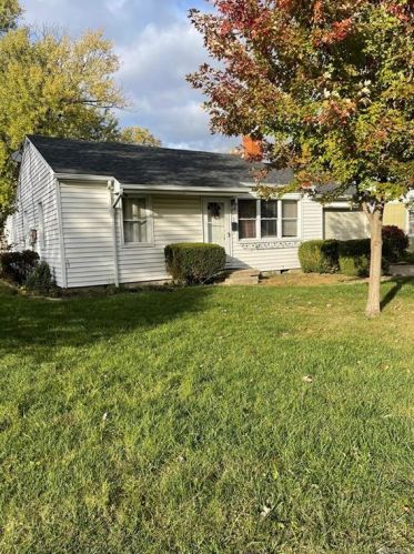 210 Tate Ave, Englewood, OH 45322-1620