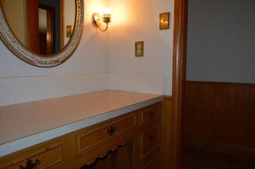 2511 Burnett Dr, Greenville TX  75402-7331 exterior