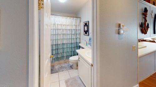 3879 Cardinal Cir, Bonita Springs FL  34134-4186 exterior