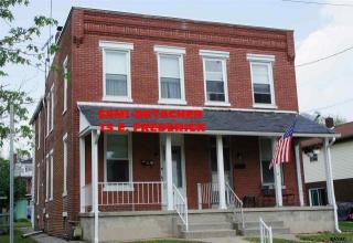 15 Frederick St, Yoe, PA 17313-2305