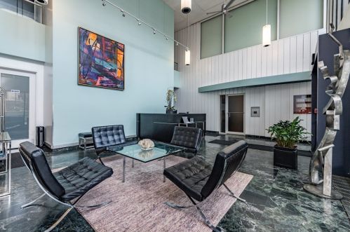 566 Commonwealth Ave, Boston MA 02215 exterior