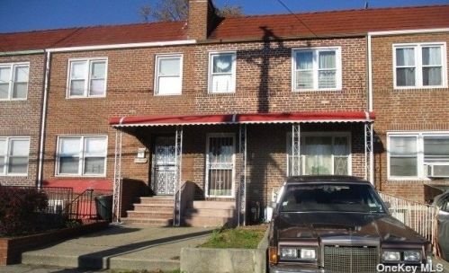 11416 Springfield Blvd, Jamaica, NY 11411-1120