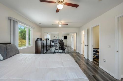 171 Meadow Crest Dr, El Cajon CA  92020-2635 exterior