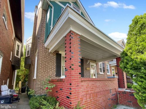 2414 Madison St, Wilmington, DE 19802-3438
