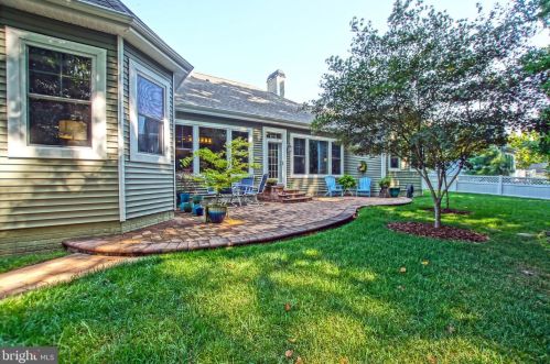 19737 Bernard Dr, Lewes, DE 19958-3517