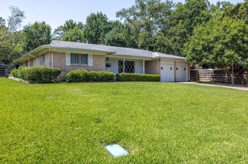 4804 Rice Ln, Fort Worth, TX 76103-2022