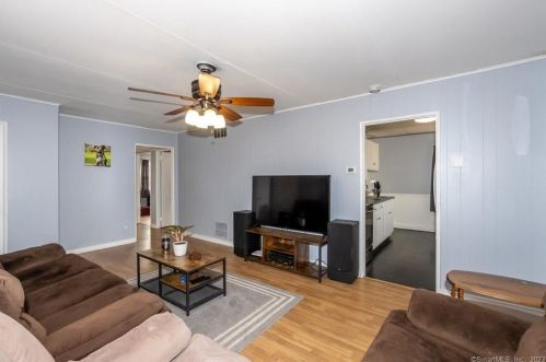 403 Litchfield Dr, Windsor Locks CT  06096-2040 exterior