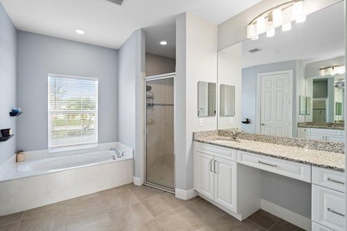 364 Saginaw Ave, Fort Pierce FL  34953-5988 exterior